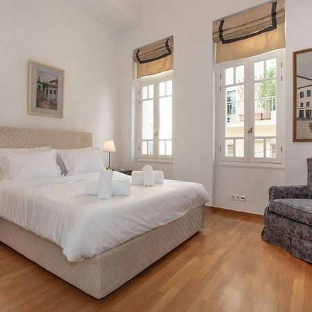 Neoclassical Apartment Close To Syntagma-Plaka By Ghh Atena Exterior foto