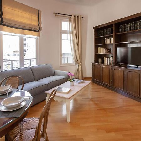 Neoclassical Apartment Close To Syntagma-Plaka By Ghh Atena Exterior foto