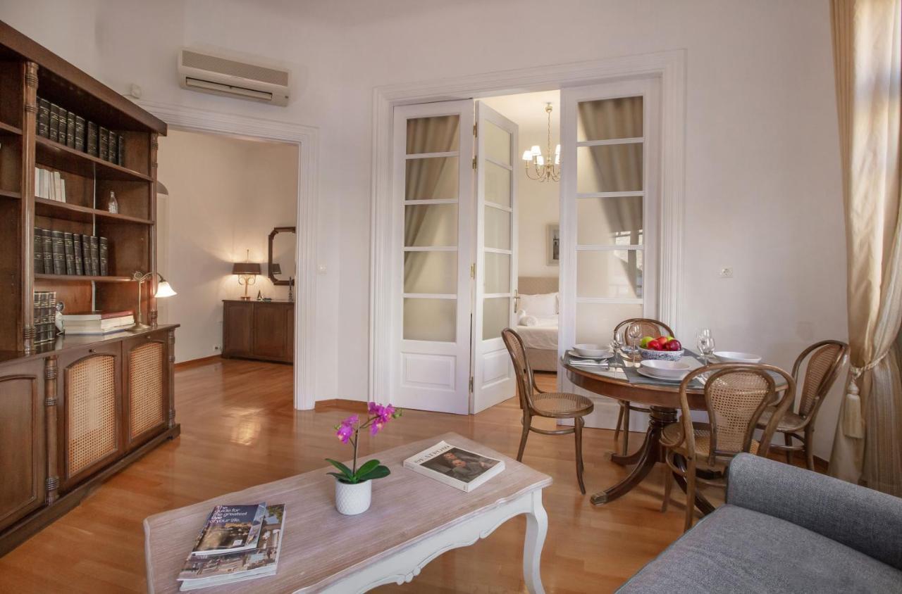 Neoclassical Apartment Close To Syntagma-Plaka By Ghh Atena Exterior foto