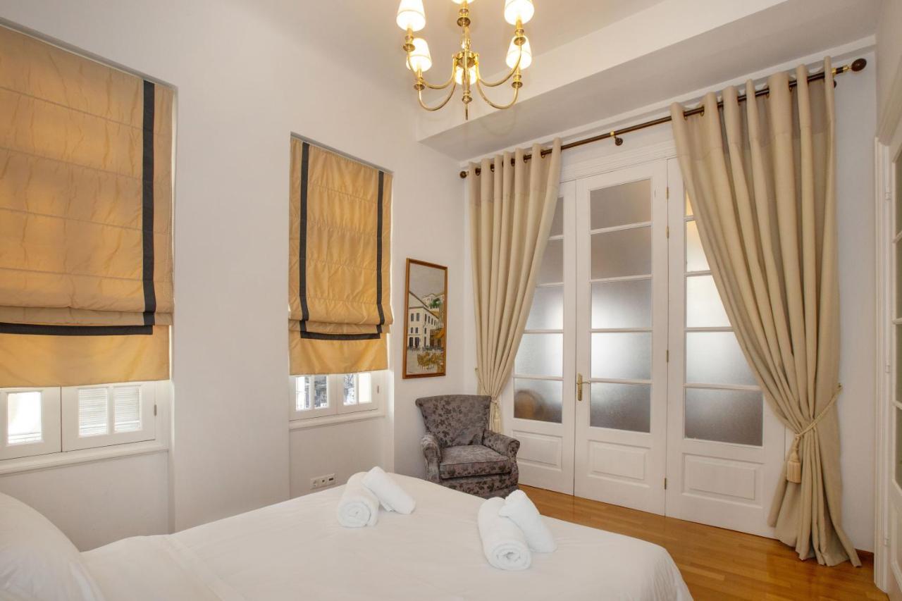 Neoclassical Apartment Close To Syntagma-Plaka By Ghh Atena Exterior foto