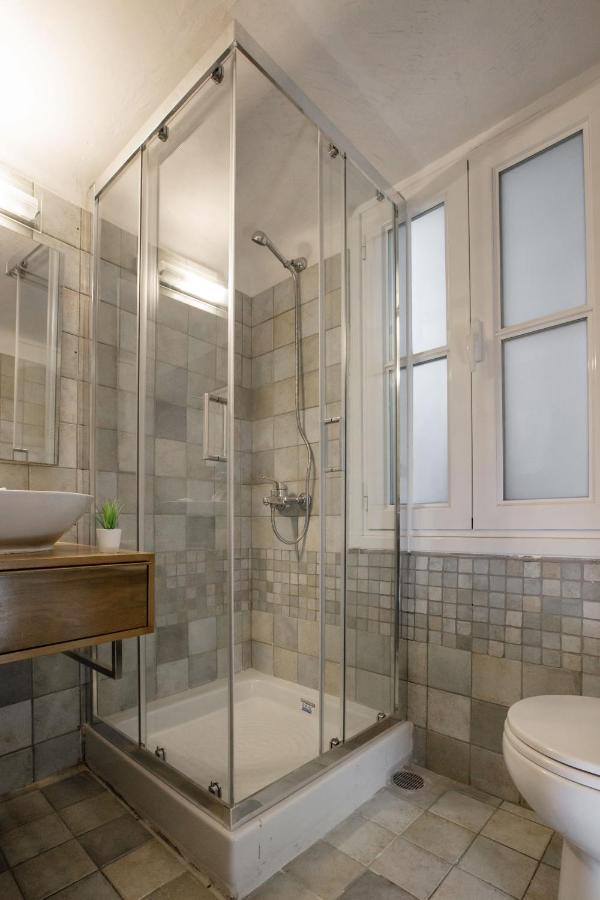 Neoclassical Apartment Close To Syntagma-Plaka By Ghh Atena Exterior foto